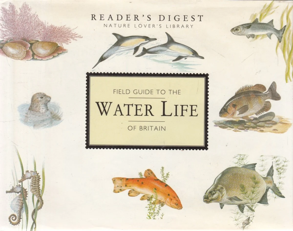 Field Guide to the Water Life of Britain (Nature Lover's Library)